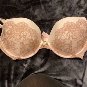 Victoria’s Secret Dream Angels Push-up 38C